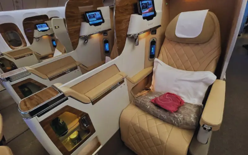 Emirates Business Class Flight EK405 Trip Report